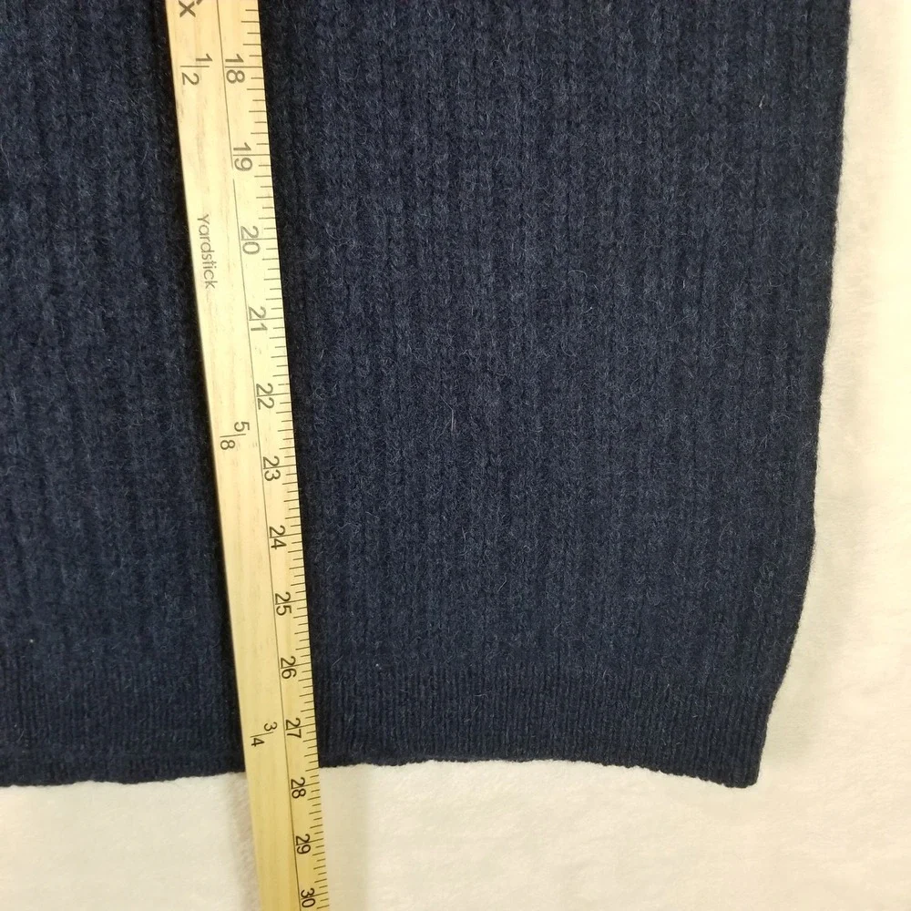 Eddie Bauer Sweater Vest Mens XXL Navy Blue 100% Wool Ribbed V-Neck Classic Knit